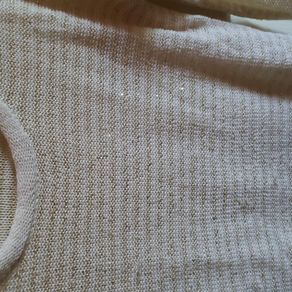 The Limited brand size S women's lightweight sweater with gold accents throughou - Picture 6 of 6